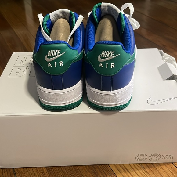 Brand New Nike Air Force 1 - Picture 3 of 5